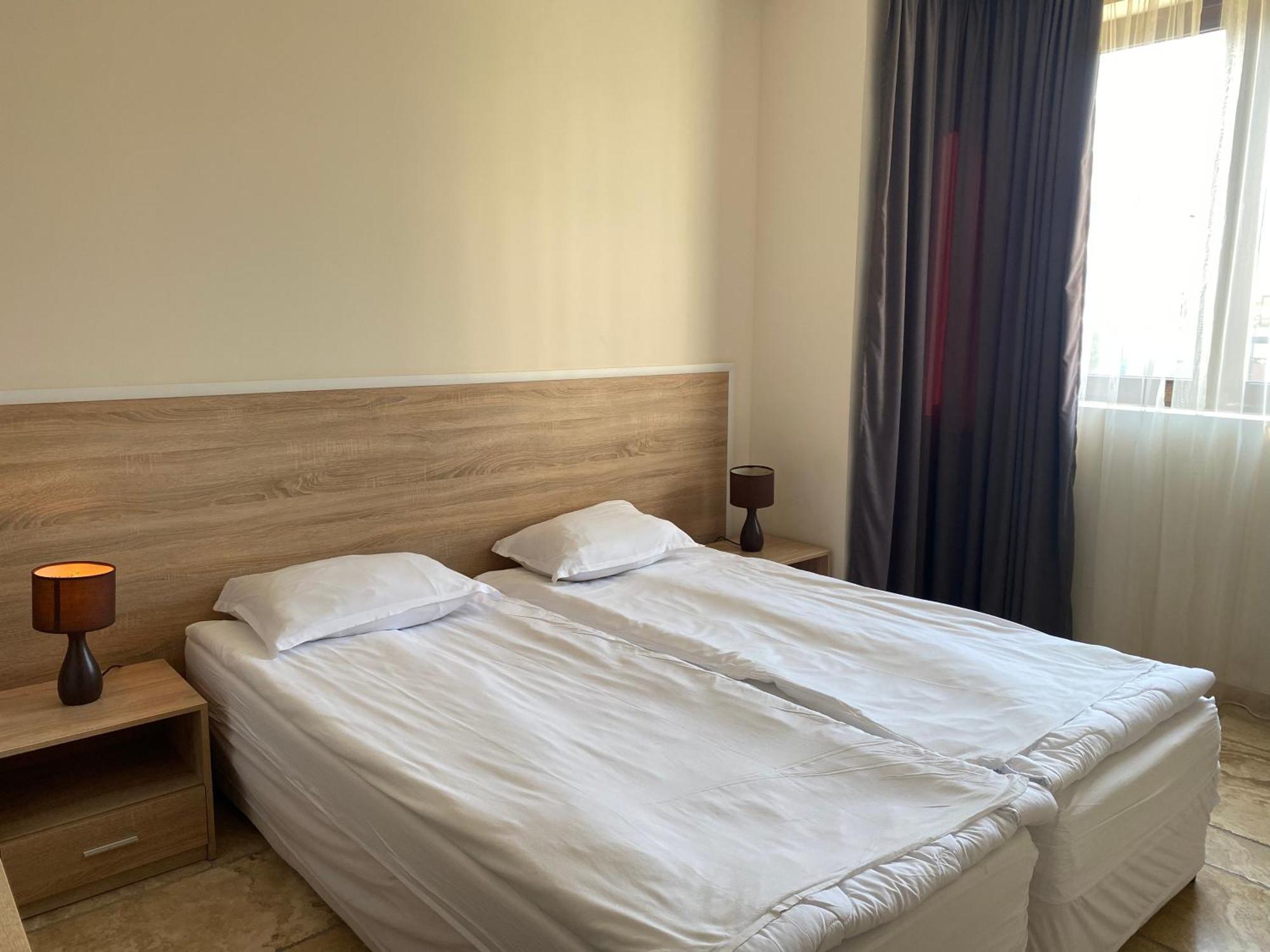 Sea View & Infinity Pool Apartments In Kaliakria Resort Балчик Екстериор снимка